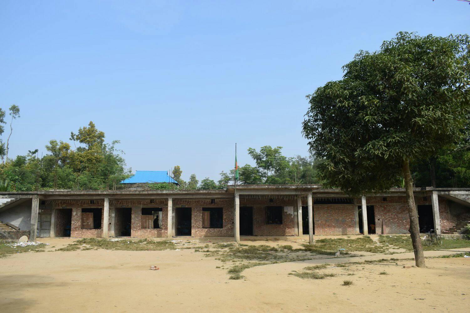 মাদ্রাসা ভবন